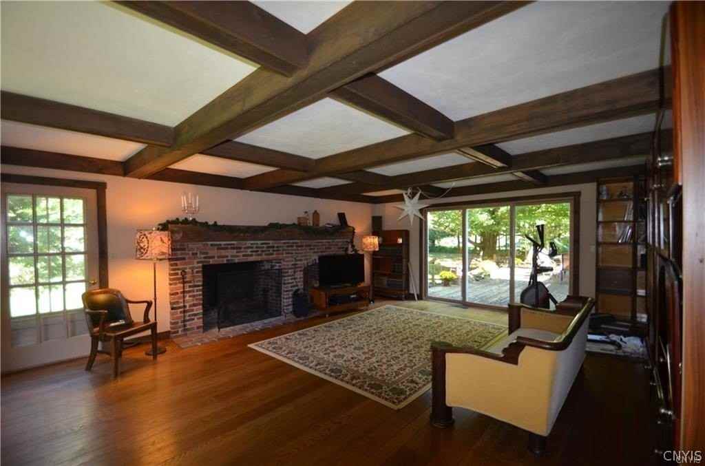 6891 Woodchuck Hill Rd - Photo 2 of 19