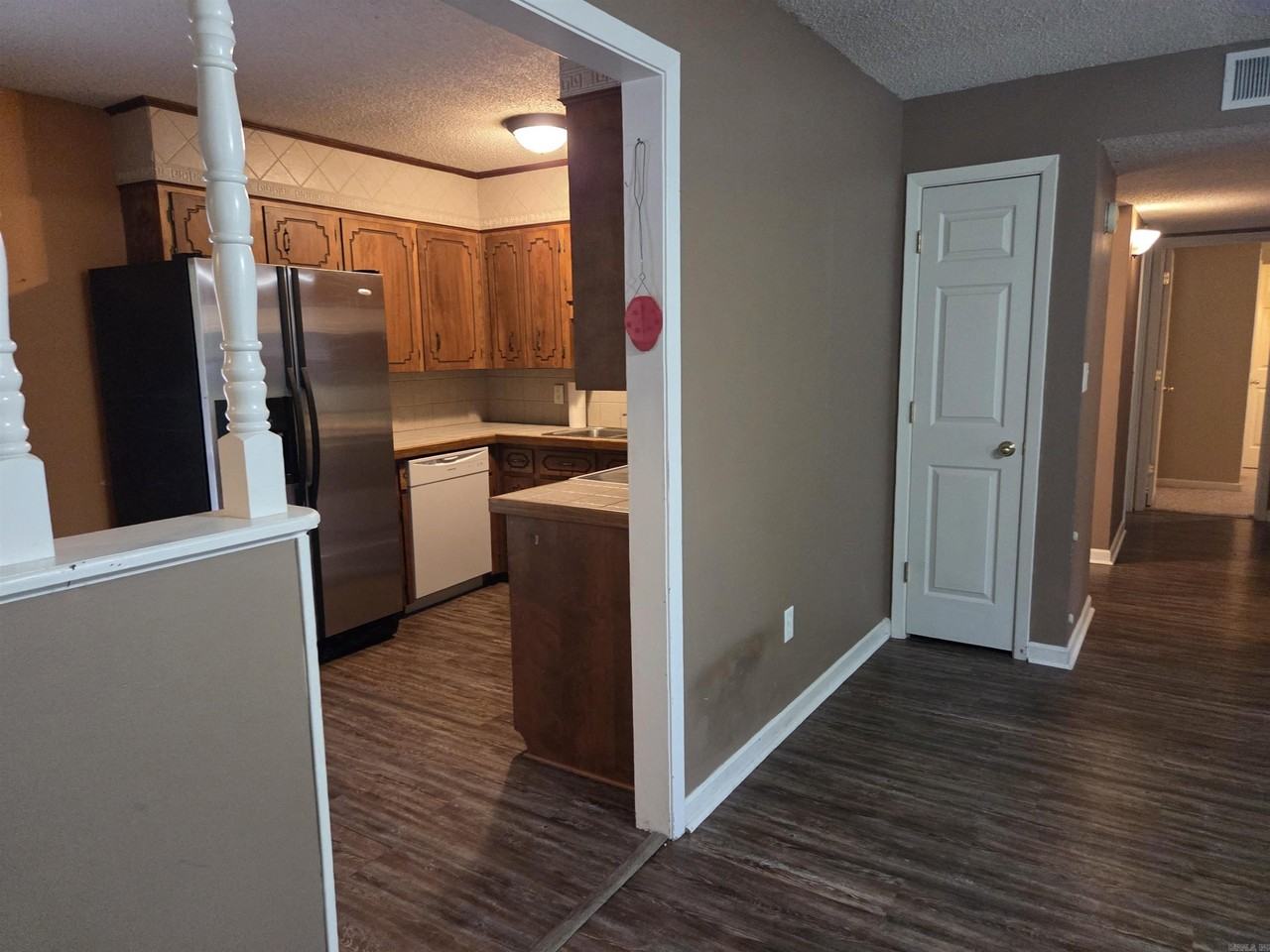 1809 Leewood Cv - Photo 4 of 20