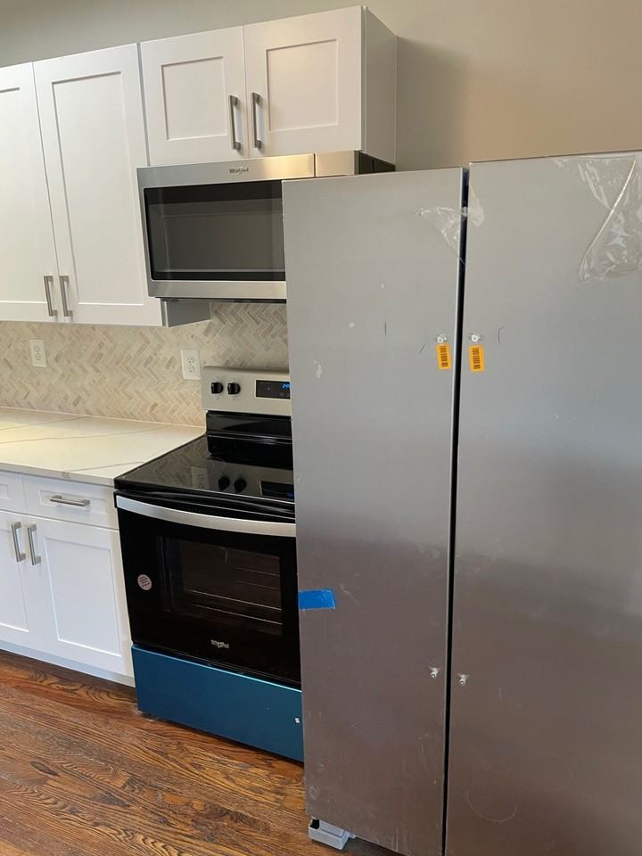 359 Madison Ave #2ndFL - Photo 2 of 18