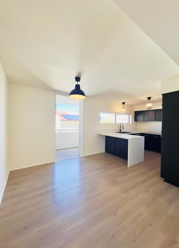 251 E La Verne Way #F - Photo 5 of 25