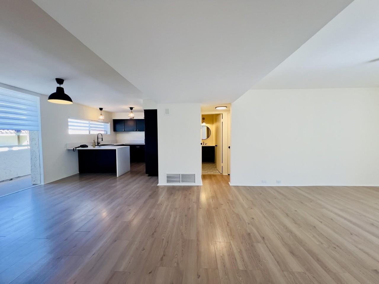 251 E La Verne Way #F - Photo 6 of 25