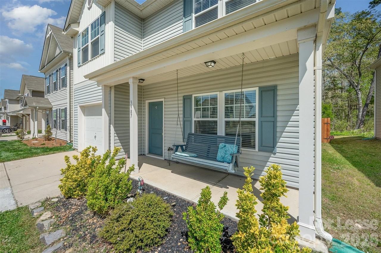 3987 Tersk Dr - Photo 7 of 27