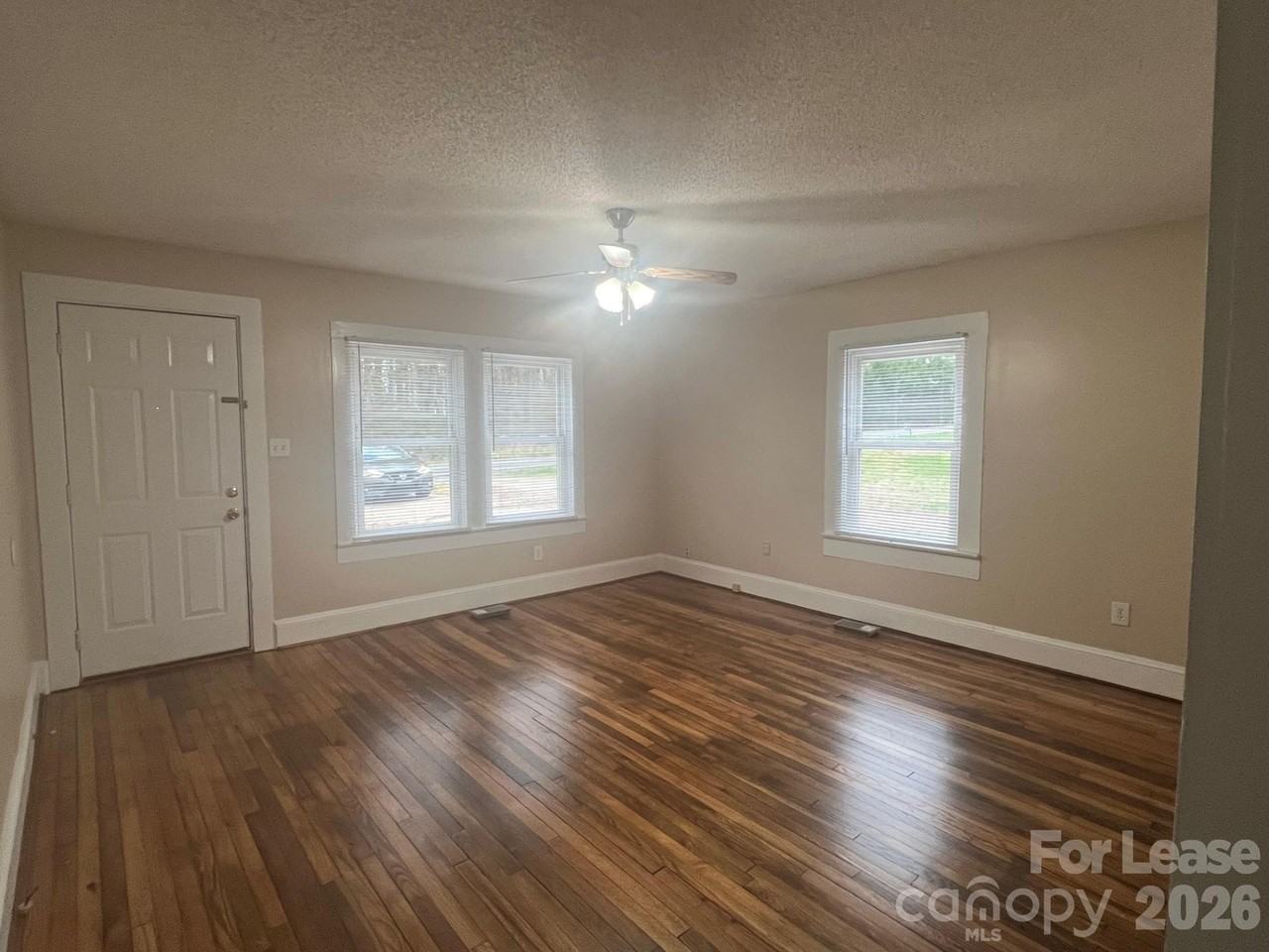 1375 Mount Ulla Hwy - Photo 3 of 10