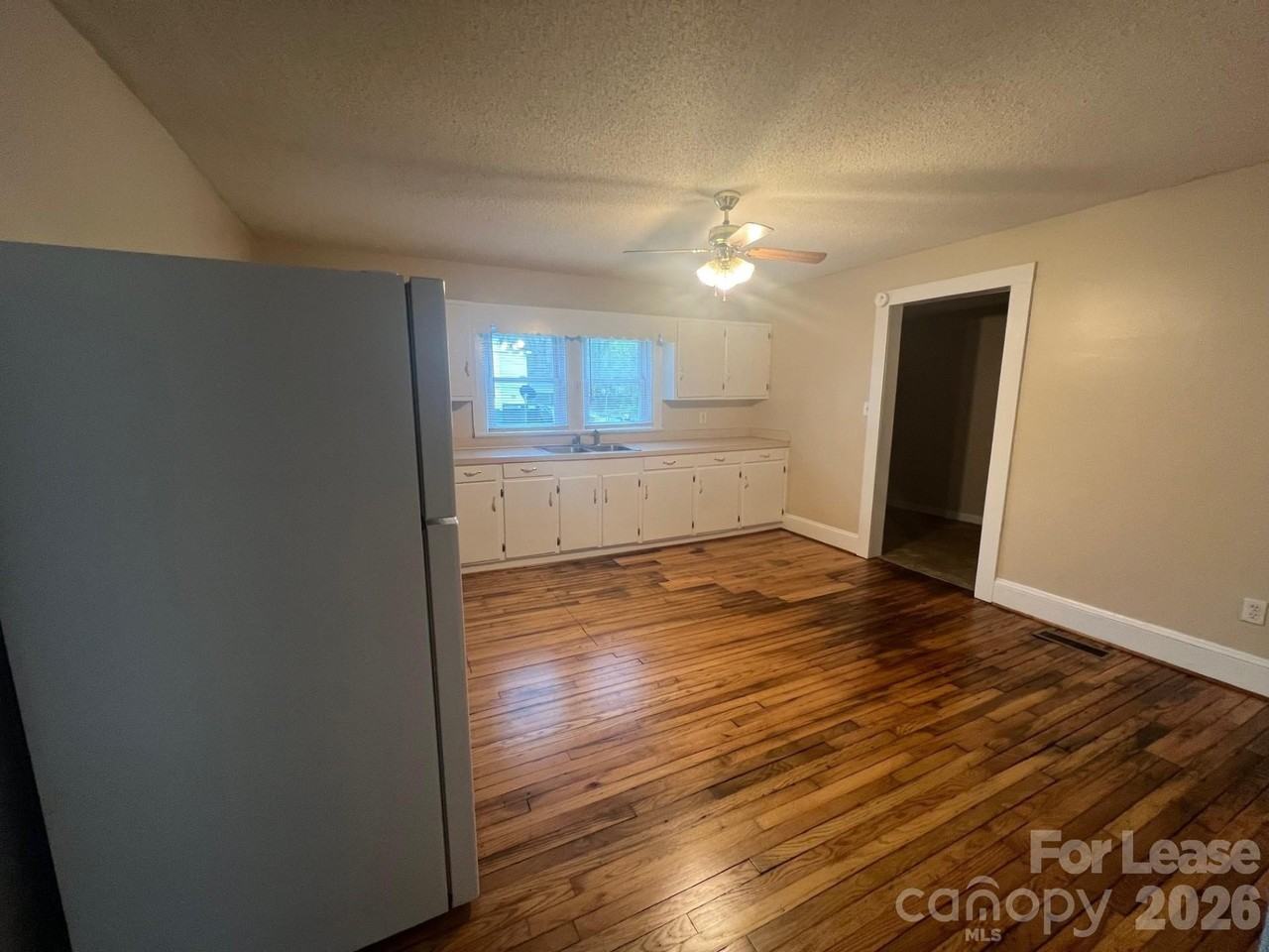1375 Mount Ulla Hwy - Photo 5 of 10