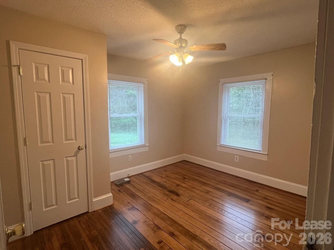 1375 Mount Ulla Hwy - Photo 7 of 10