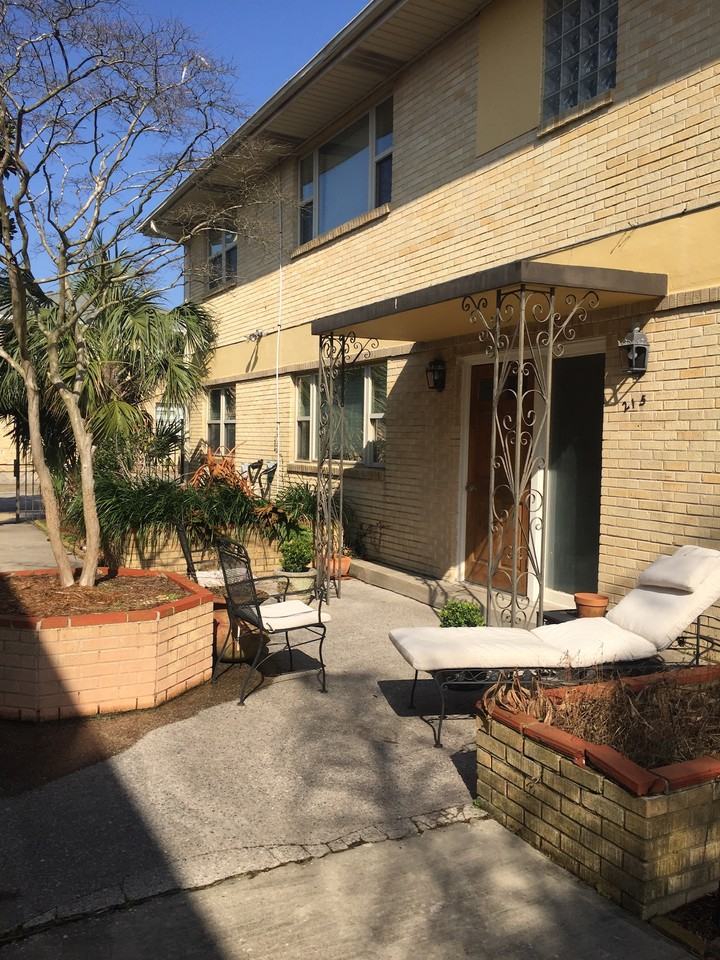 215 Opal St #A - Photo 2 of 14