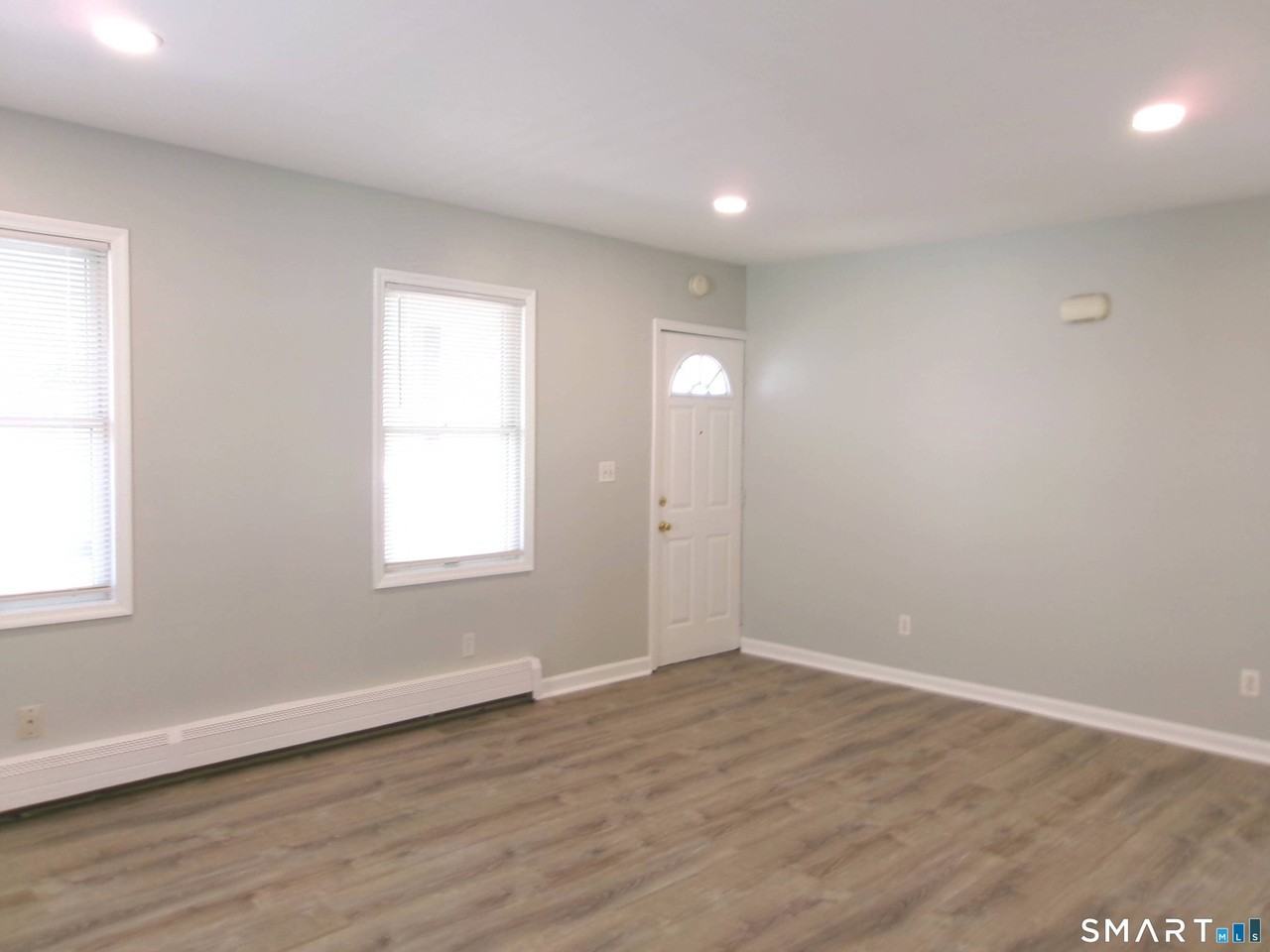 858 Hope St #1 - Photo 4 of 28