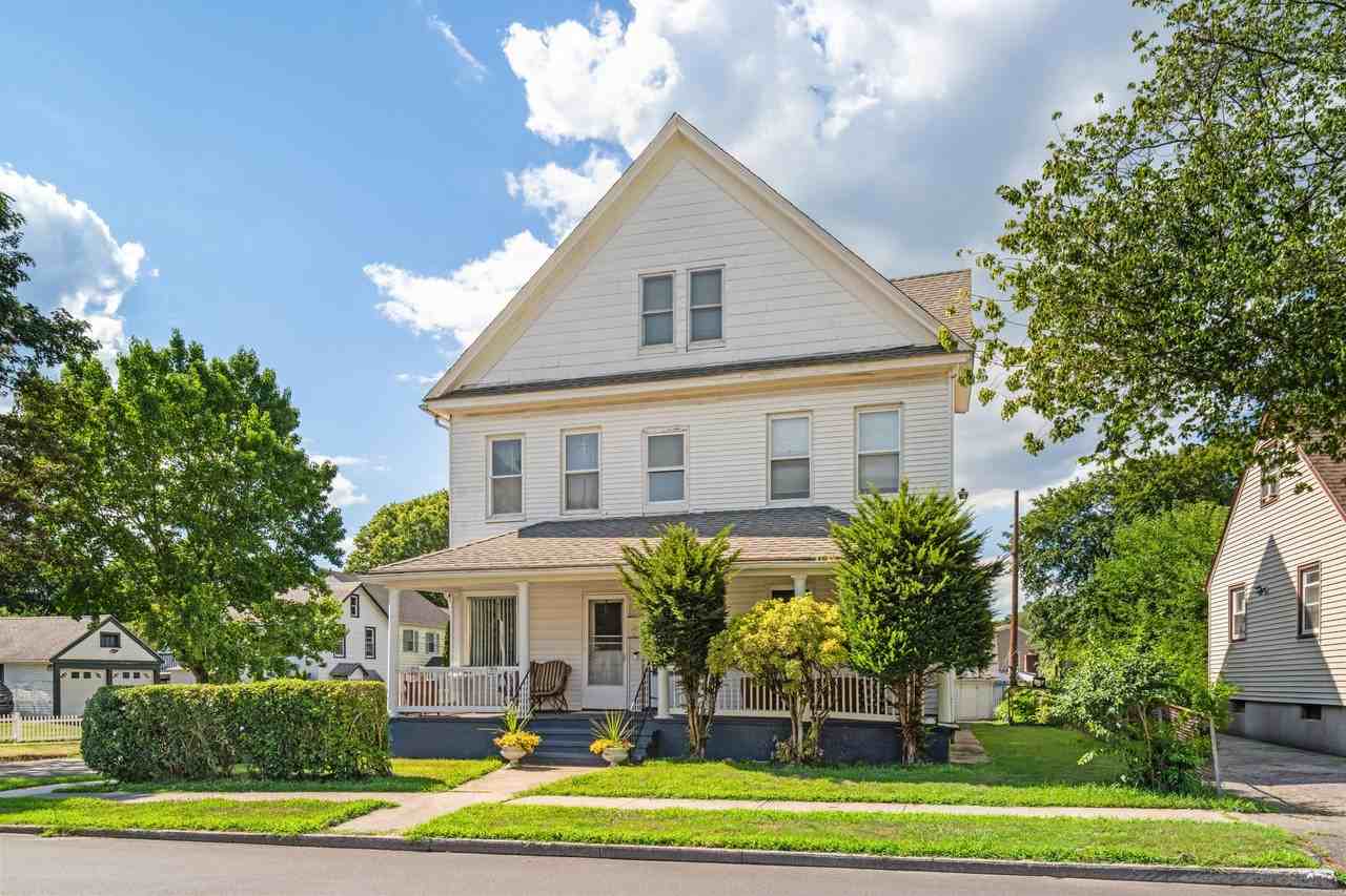 314 Suburban Ave #3rdFL - Photo 3 of 32