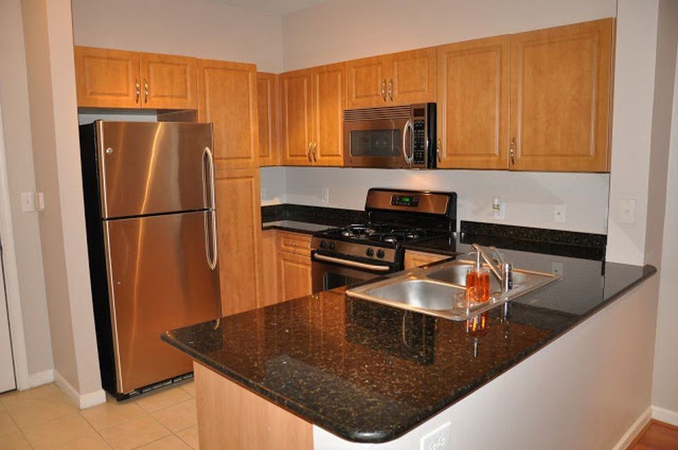 12945 Centre Park Cir #402 - Photo 5 of 31