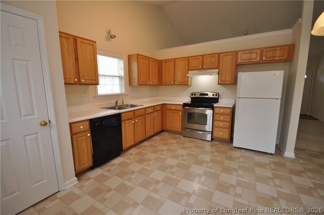 701 Kavkaz St - Photo 5 of 36