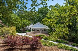 featured image of 4765 Paran Vly Nw