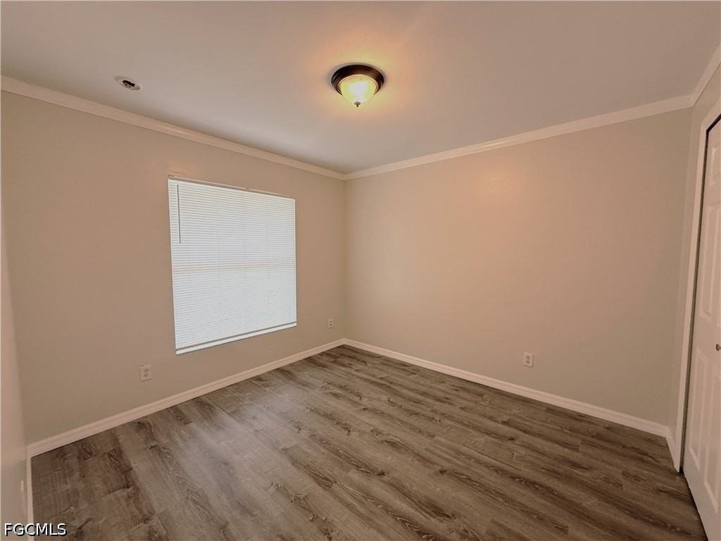 2510 Martin Ave #2510 - Photo 3 of 11