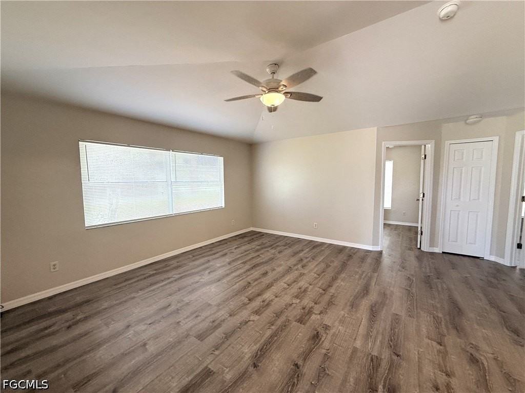 2510 Martin Ave #2510 - Photo 4 of 11