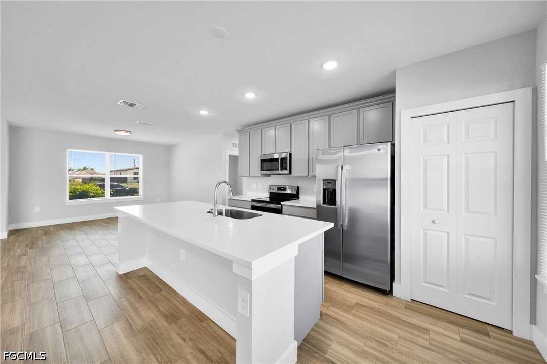 2835 Nw Embers Ter - Photo 3 of 29