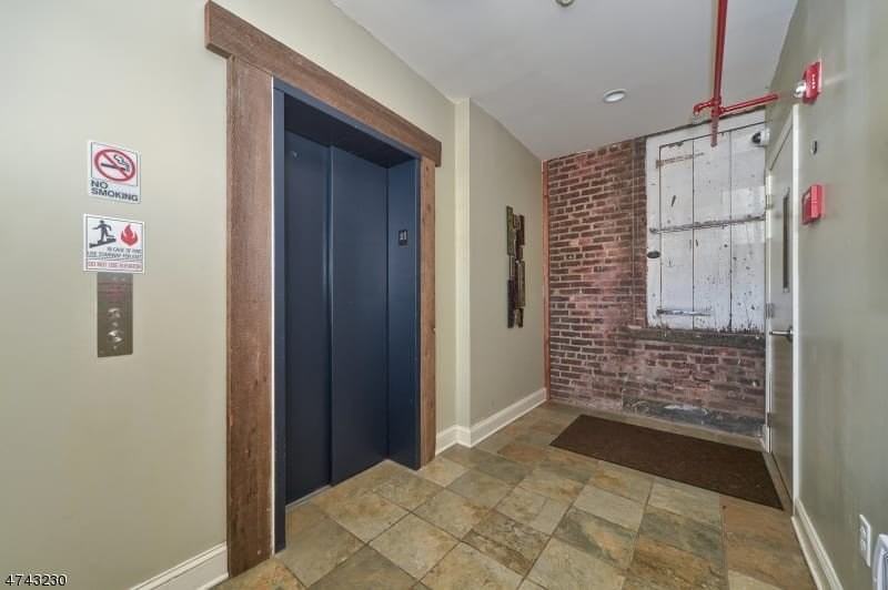 28 W Main St #2D - Photo 7 of 13