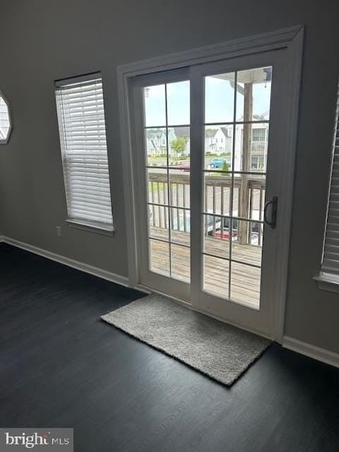 318 Whittier Ct - Photo 6 of 12
