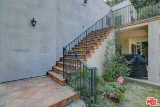 10567 Ayres Ave - Photo 4 of 8