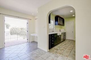 10567 Ayres Ave - Photo 6 of 8