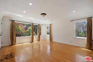 10762 Wellworth Ave - Photo 7 of 8