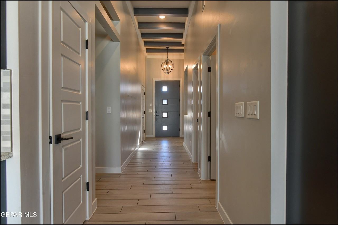 12333 Desert Wolf Ave - Photo 7 of 48