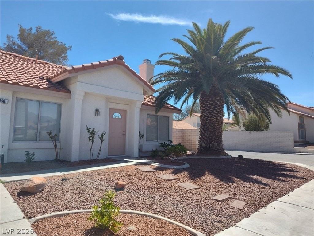 1581 Desert Ridge Ave - Photo 2 of 22