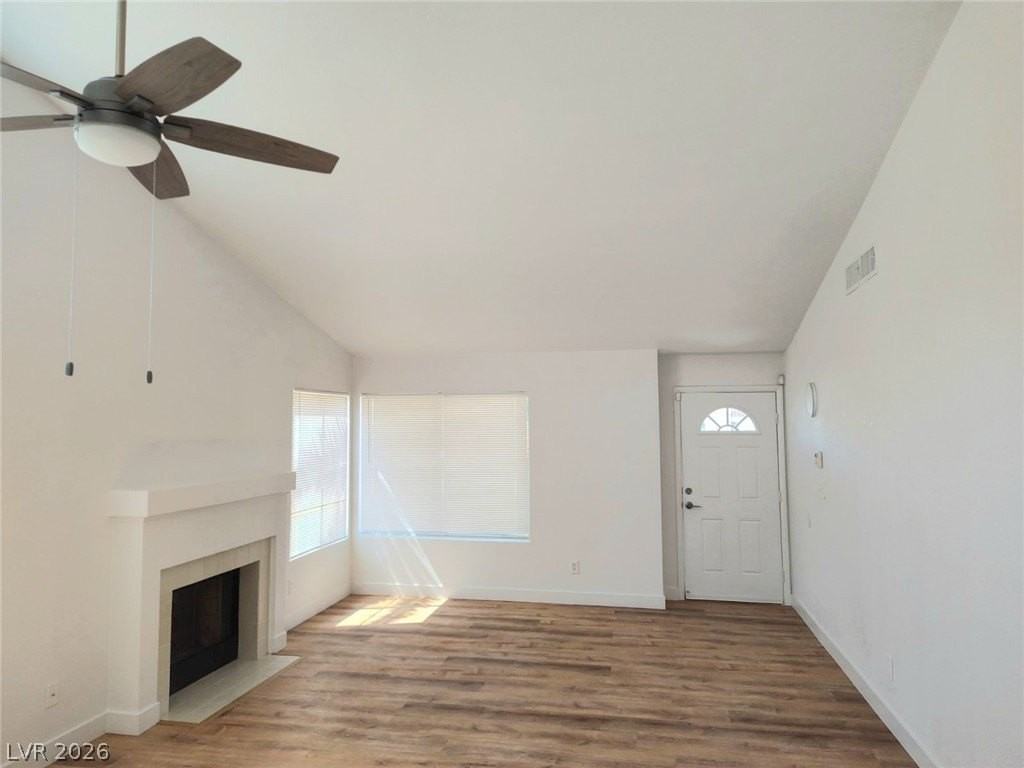 1581 Desert Ridge Ave - Photo 3 of 22