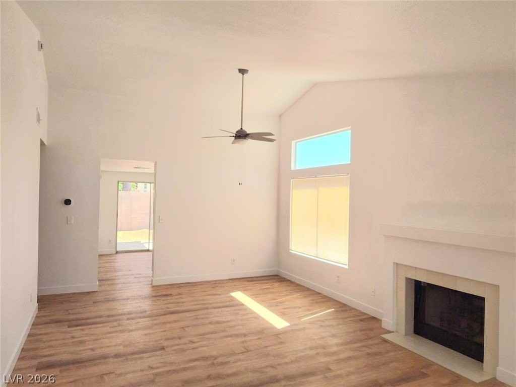 1581 Desert Ridge Ave - Photo 4 of 22