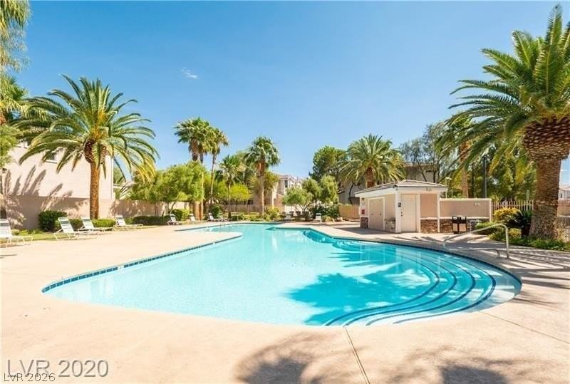 2573 Upton Ct - Photo 6 of 29