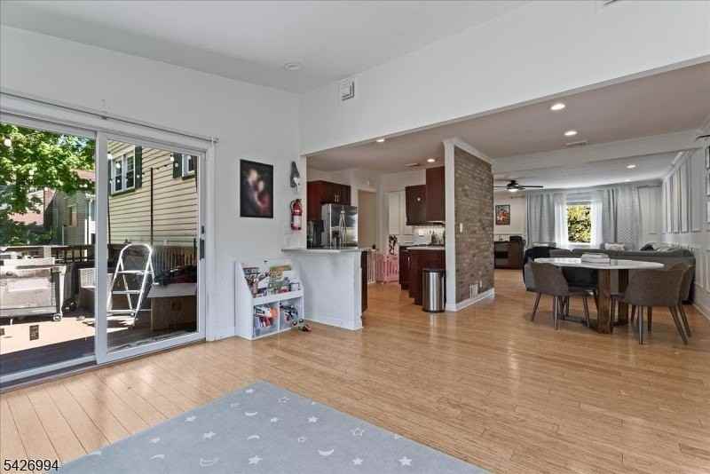 7 Rutgers St - Photo 6 of 19
