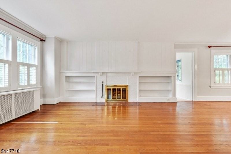 136 Stanmore Pl - Photo 4 of 19