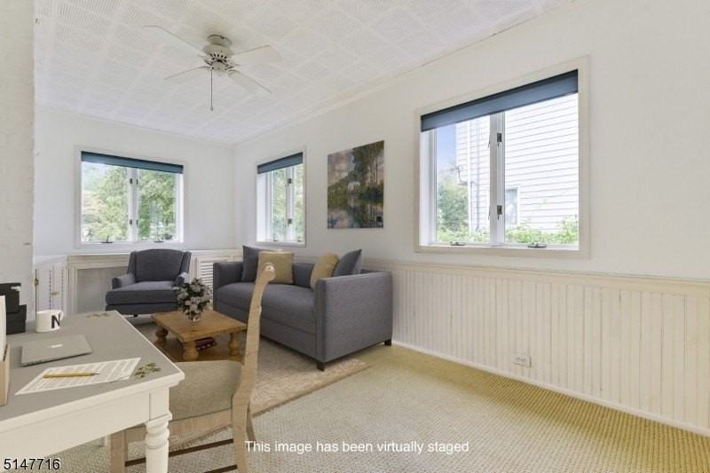 136 Stanmore Pl - Photo 7 of 19