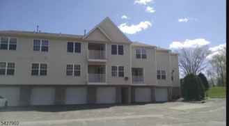 37 Parkside Ct - Photo 1 of 1