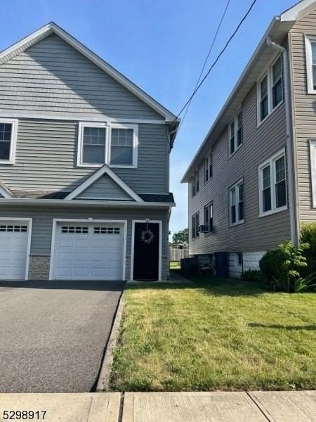 219 2nd Ave #A - Photo 2 of 26