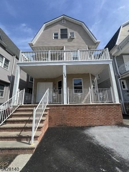 182 N 19th St #2 - Photo 2 of 20