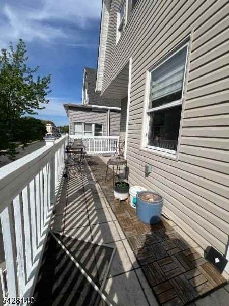 182 N 19th St #2 - Photo 5 of 20