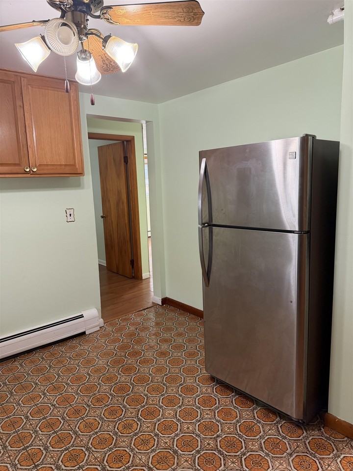 244 Front St #2 - Photo 4 of 6