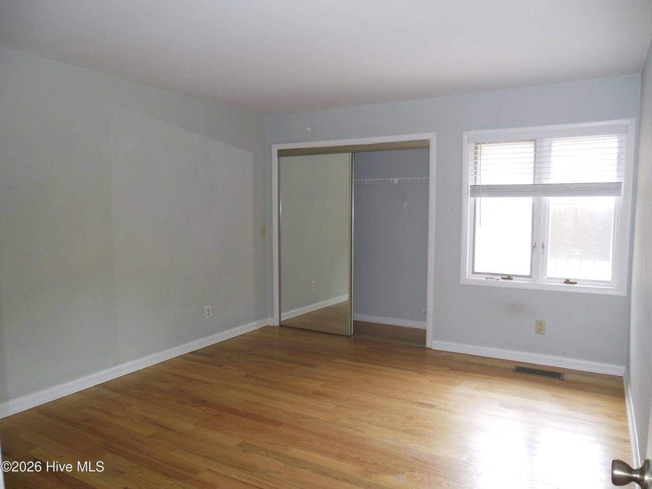 313 Sand Piper Ln - Photo 5 of 20