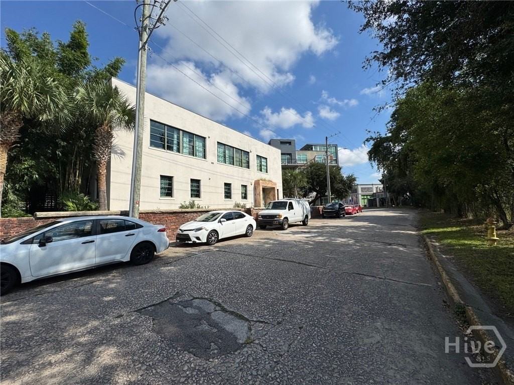 528 Selma St #B - Photo 5 of 30