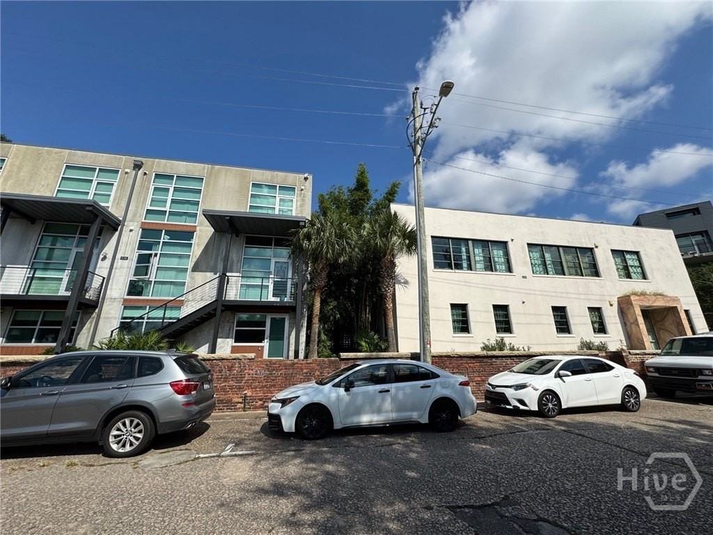 528 Selma St #B - Photo 6 of 30