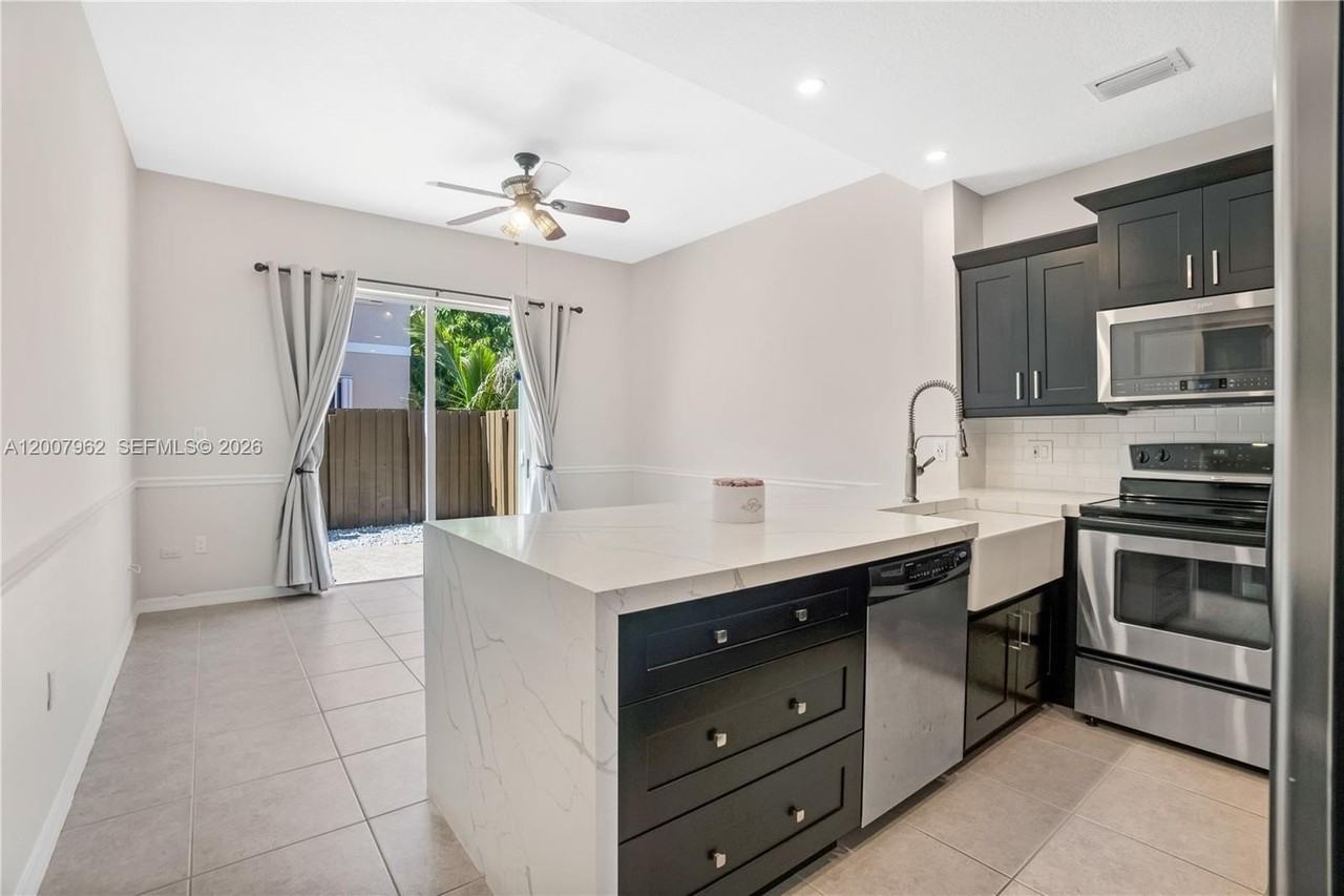 8334 Nw 144th Ter - Photo 5 of 44