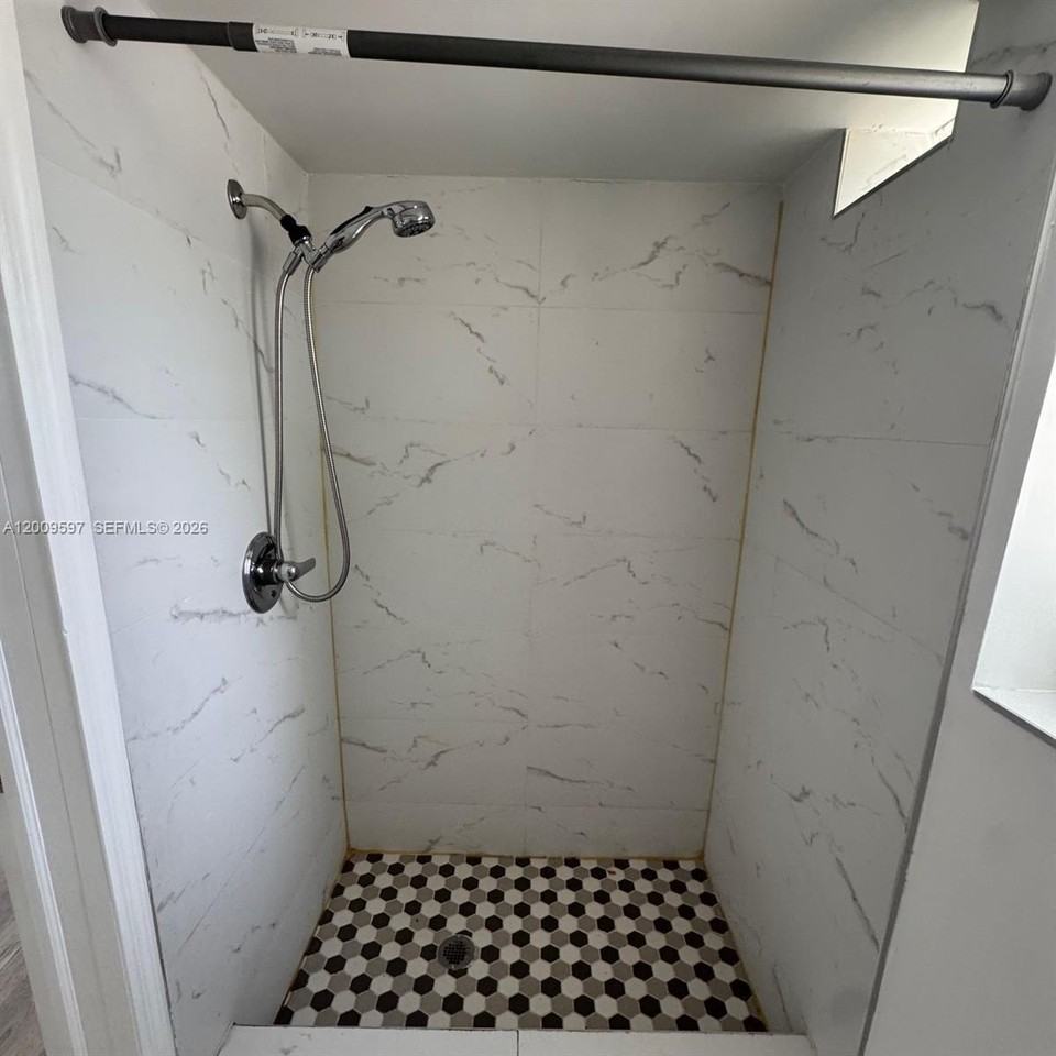 240 Nw 64th St #4 - Photo 6 of 10