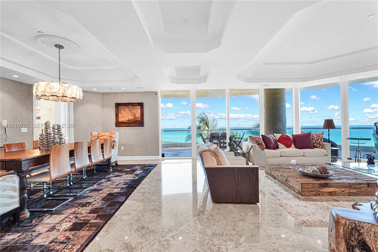 16051 Collins Ave #504 - Photo 7 of 50