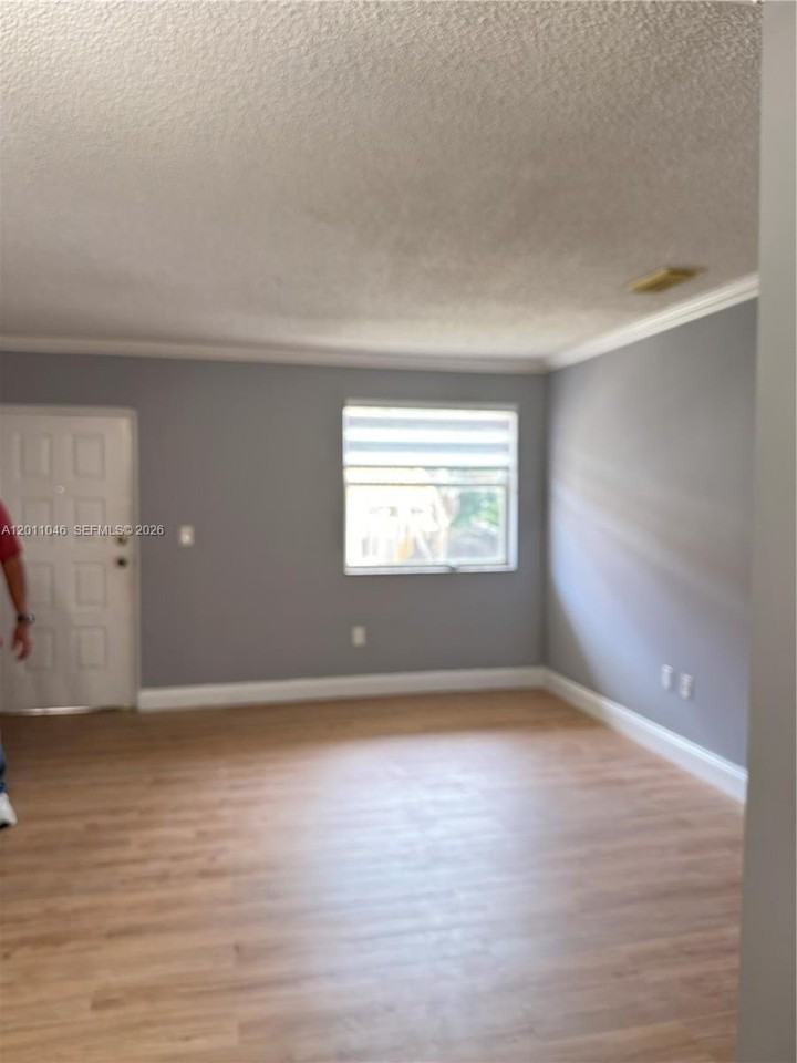 7141 Sw 129th Ave #5 - Photo 3 of 33