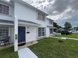 featured image of 19372 Sw 103rd Ct #B