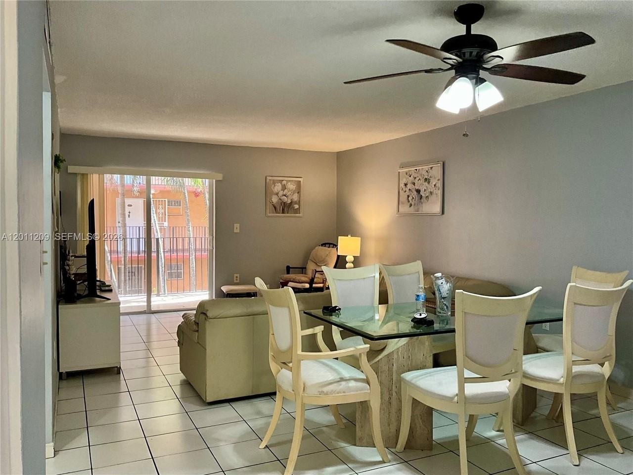 1910 W 56th St #3226 - Photo 2 of 21