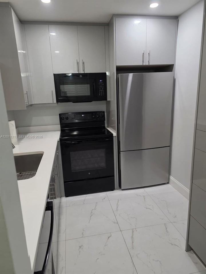 4163 Nw 90th Ave #202 - Photo 4 of 14