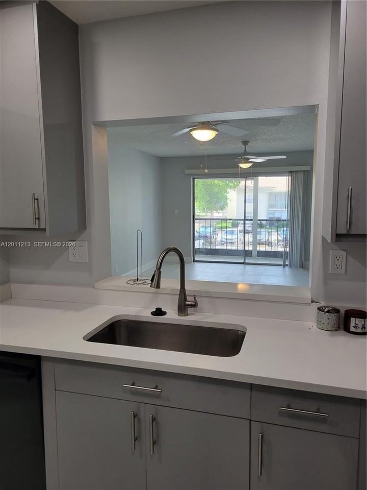 4163 Nw 90th Ave #202 - Photo 5 of 14