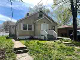 featured image of 212 N 41st St