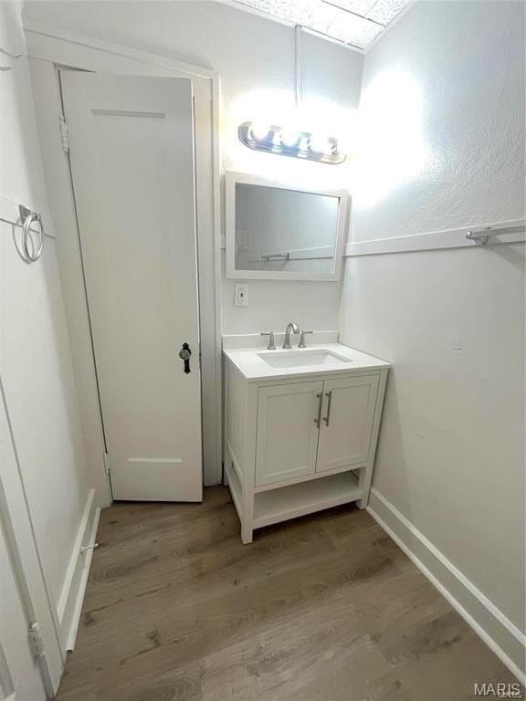 212 N 41st St - Photo 4 of 8