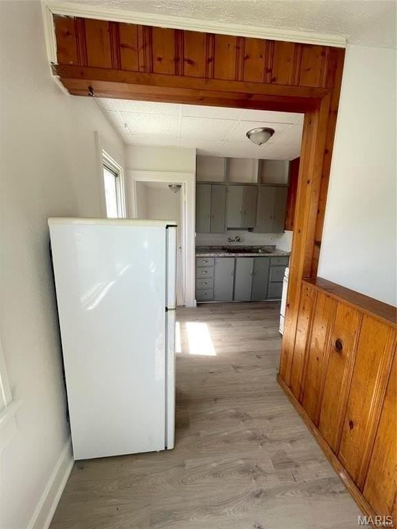 212 N 41st St - Photo 6 of 8